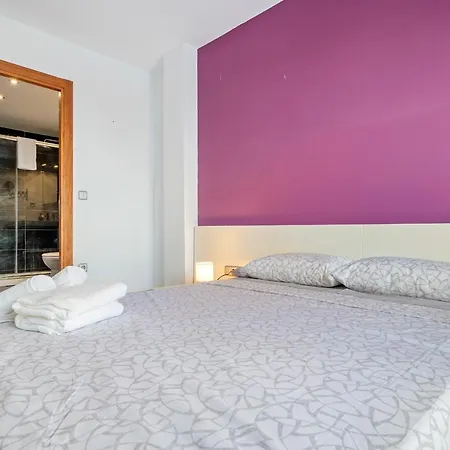 Hauzify I Ponent Apartment